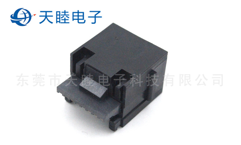 8P8C全塑180度直立式帶邊RJ45連接器